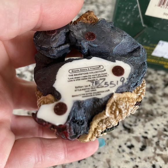 The Bearstone Collection - Picture 2 of 2